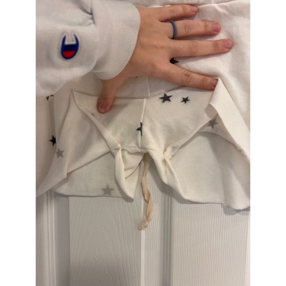 ENTI Womens Cream Star Print Lounge Sleep Shorts Size Small Drawstring Waist - Picture 3 of 7